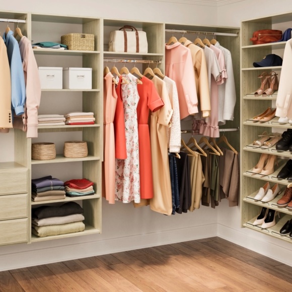 Meet your Posher, Savi - Picture 1 of 1